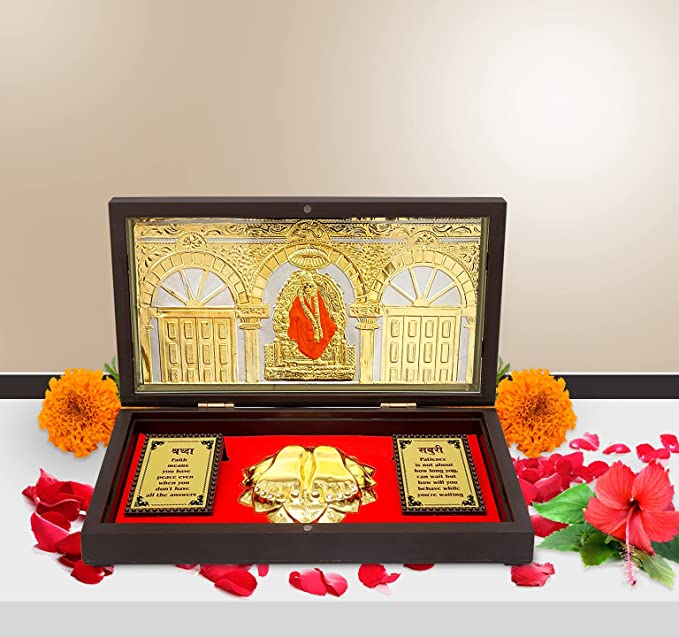 Gold Plated Shirdi Sai Baba Photo With Charan Paduka